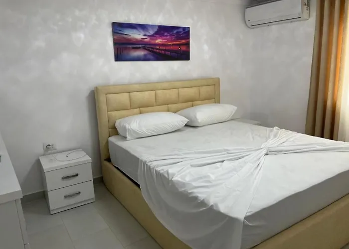 Flavjo Apartamento Berati